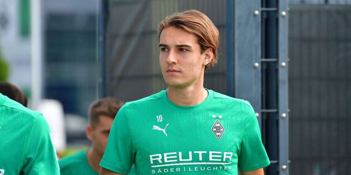 Transfergerüchte: Nächstes VfB-Ziel – Neuhaus vor Überraschungs-Wechsel?
