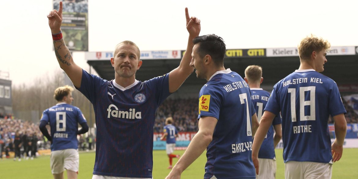 Exklusiv! Die Einstiegsmarktwerte von Holstein Kiel zur Comunio-Saison 2024/25